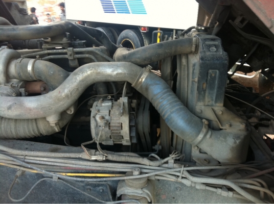 Isuzu. ร้อคกี้ 240หัวขาว เปลี่ยนเครื่องเป็น HINo-H -o6-Cเทอรโบร์