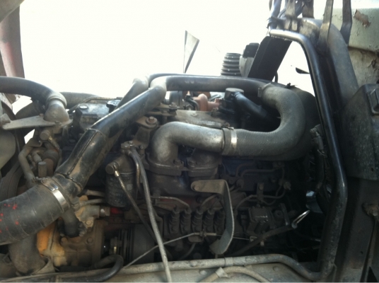 Isuzu. ร้อคกี้ 240หัวขาว เปลี่ยนเครื่องเป็น HINo-H -o6-Cเทอรโบร์