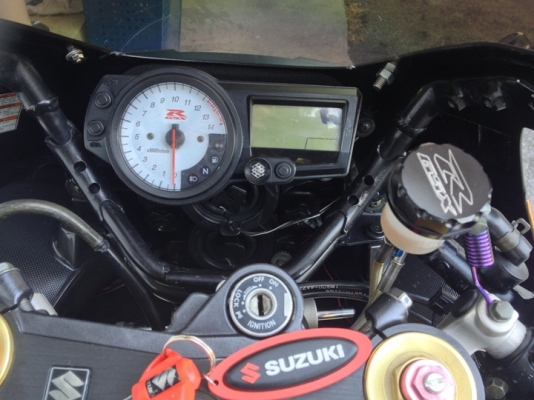 *** ปรับราคาใหม่!!! (รับแลก/เทริน) ขาย SUZUKI GSXR 1000 K4 แต่งเต็ม สวยๆ โหดๆ สักคันค่ะ ***