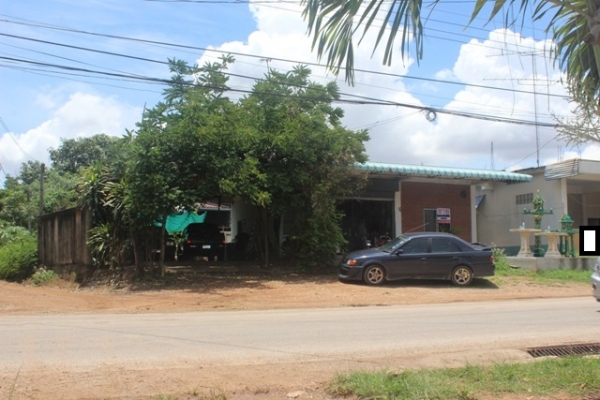 ขายที่ดินพร้อมบ้านจำนวน 2 แปลงติดถนนในวัฒนานคร สระแก้ว