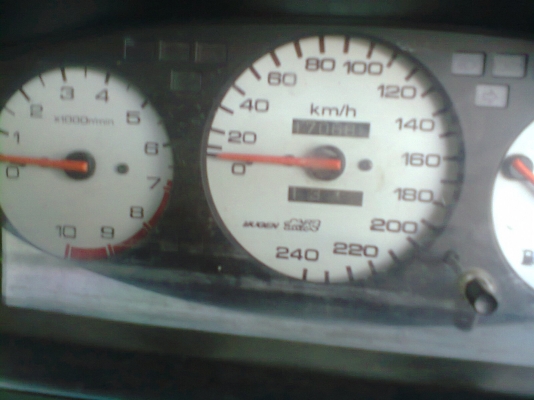 ขายซีวิค เครื่องแรงๆ  B20B หัวฉีด  แต่งนิดหน่อยครับ