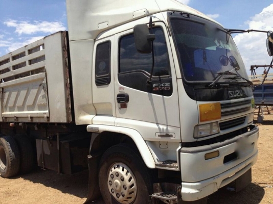 รถอิซูซุ 10 ล้อดั้ม FXZ 270 แรงม้า ปี 49  สนใจติดต่อ 081 - 6079515