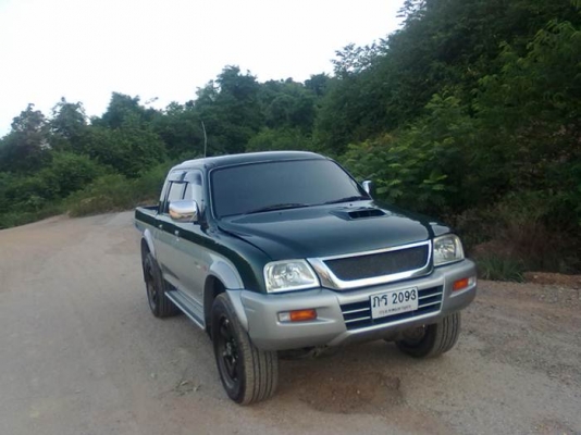 ขาย 4ประตู 4x4 โฟวิลขับเคลื่อน4ล้อ ตัวท็อป แอร์แบล็ค ABS พร้อมใช้