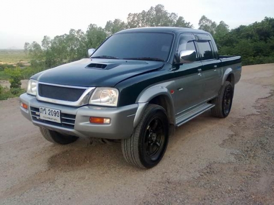 ขาย 4ประตู 4x4 โฟวิลขับเคลื่อน4ล้อ ตัวท็อป แอร์แบล็ค ABS พร้อมใช้