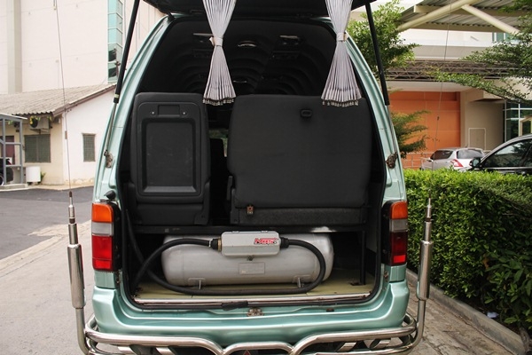 ขายรถตู้ Commuter เครื่อง 2JZ หลังคาสูง ช่วงยาว