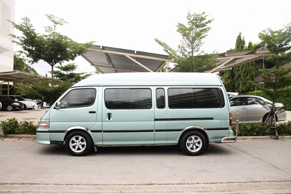 ขายรถตู้ Commuter เครื่อง 2JZ หลังคาสูง ช่วงยาว