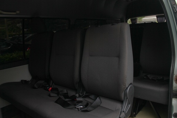 ขายรถตู้ Commuter เครื่อง 2JZ หลังคาสูง ช่วงยาว