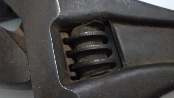 ประแจเลื่อน18" ประแจเลื่อน18"