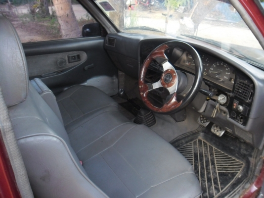 รถกระบะไมตีตอนเดียวสีแดงปี่2538 พาวเวอร์ คันซีสวยแอรืเย็น