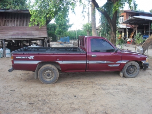 รถกระบะไมตีตอนเดียวสีแดงปี่2538 พาวเวอร์ คันซีสวยแอรืเย็น