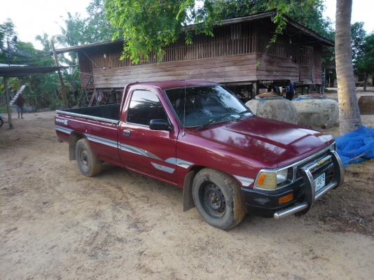 รถกระบะไมตีตอนเดียวสีแดงปี่2538 พาวเวอร์ คันซีสวยแอรืเย็น