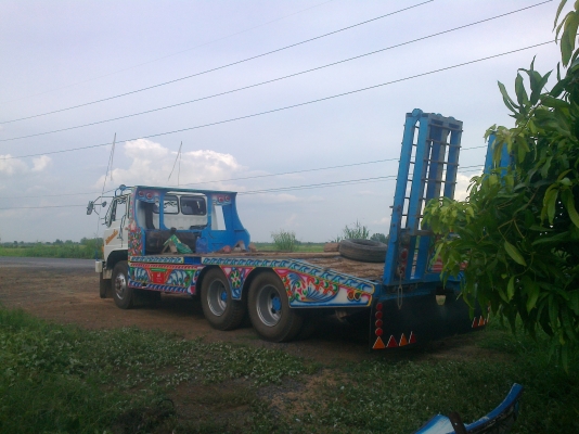 สิบล้อเทรลเลอร์ F18