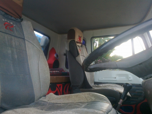 สิบล้อเทรลเลอร์ F18