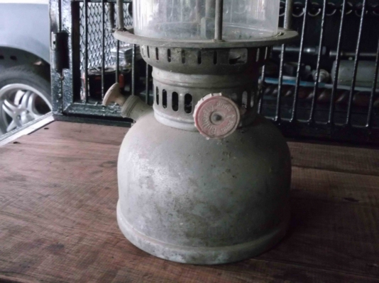 ตะเกียง เจ้าพายุ ขายพี่ พงษ์ แล้ว ตะเกียง เจ้าพายุ ขายพี่ พงษ์ แล้ว