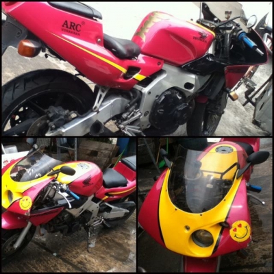 ขาย cbr 250 4สูบ สภาพไม่ติด พร้อมเล่มทะเบียน ไม่ขาดต่อ 25,000บาท