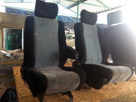 ขายเบาะกำมะหยี่รถยนต์เก่าญี่ปุ่น เหลือ 1 คู่ๆ ละ 1,500