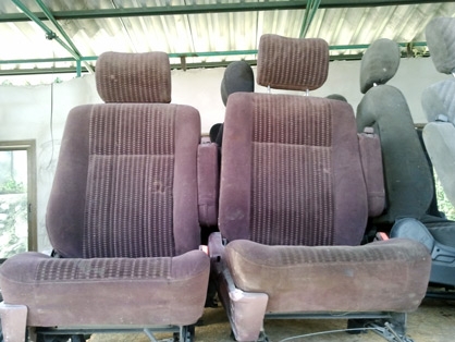 ขายเบาะกำมะหยี่รถยนต์เก่าญี่ปุ่น เหลือ 1 คู่ๆ ละ 1,500