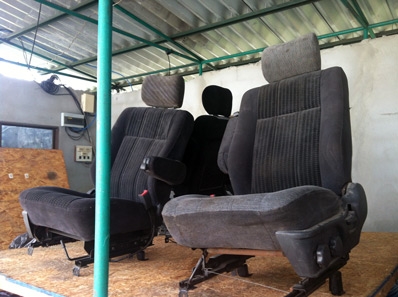 ขายเบาะกำมะหยี่รถยนต์เก่าญี่ปุ่น เหลือ 1 คู่ๆ ละ 1,500