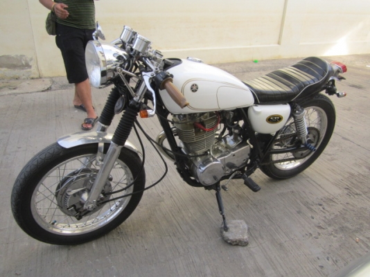 ขาย SR400 คาเฟ่ อินวอย แท้ๆๆครับ เครื่องดี ไม่ดัง ไม่เยื้มครับ (รับแลกเทริน์)