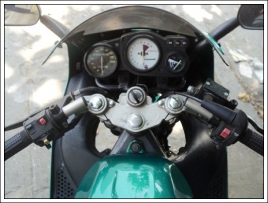 kawasaki ZX 150 (รถแรงมากในตำนาน) 26500 บาท