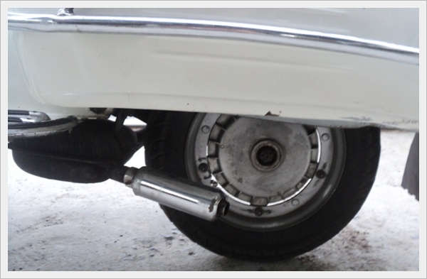 VESPA สปี๊นหัวกลมคอเล็ก อิตาลีแท้ๆครับ 37000 บาท