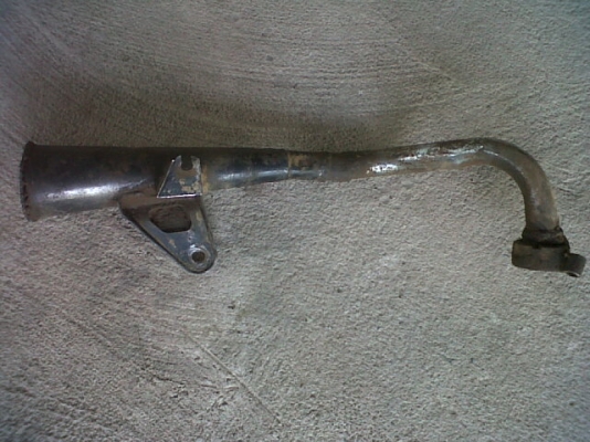 ขายท่อA100 แต่งแนวแทร็กเกอร์ สภาพดี ไม่ผุ ใช้งานได้