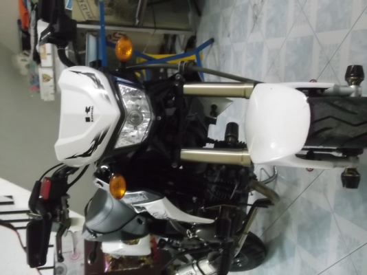 ขาย new ksr ปี2011 สีขาว หล่อๆสักคัน 48000 ราคาคุยได้คับ