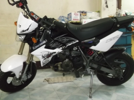 ขาย new ksr ปี2011 สีขาว หล่อๆสักคัน 48000 ราคาคุยได้คับ