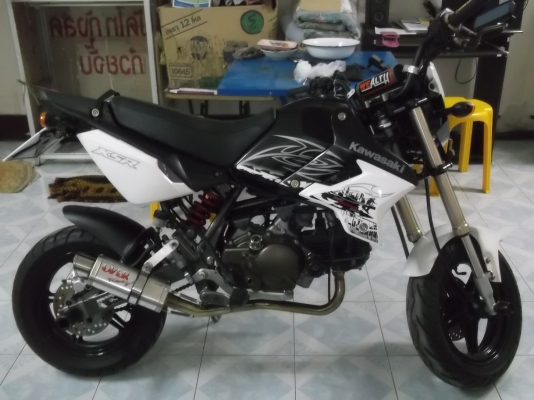 ขาย new ksr ปี2011 สีขาว หล่อๆสักคัน 48000 ราคาคุยได้คับ