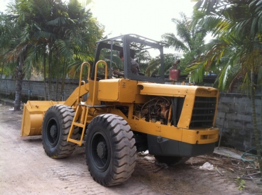 ขายรถตัก komatsu jh 30
