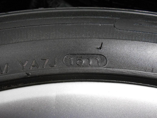 ขายล้อแม็ก Honda Civic ขอบ 16 พร้อมยาง 205/55/16 ปี 11/เทิร์นได้-ใส่ฟรีค่ะ