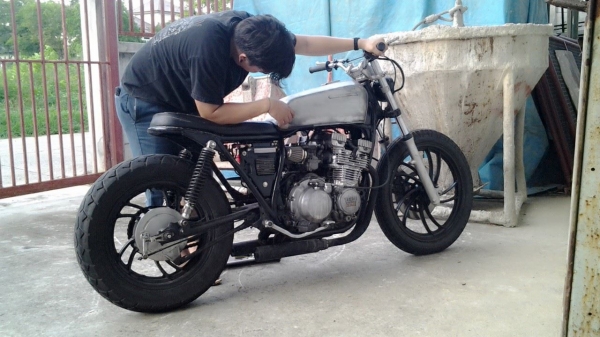 (ปรับราคา) xj 400 ราคา 40,000 nobook ต่อรองได้ ร้อนเงิน 081 910 5402 แบทพึ่งเปลี่ยนใหม่ ยางหน้าพึ่งเปลี่ยน สตาร์ ทีเดียวติด