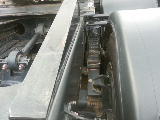 HINO MAGA FM 260 ติดแก้ส 10 ถัง ใช้งานน้อย มือเดียวออกห้างค่ะ