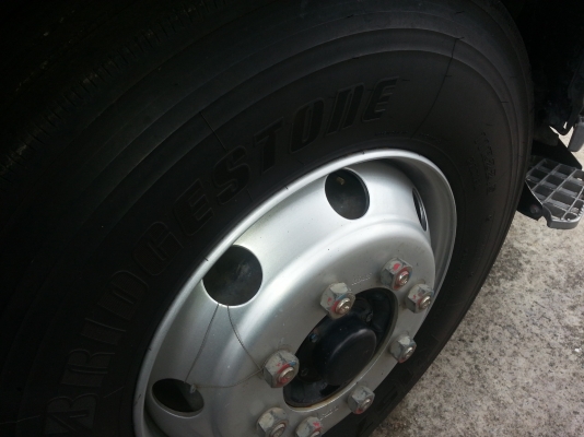 HINO MAGA FM 260 ติดแก้ส 10 ถัง ใช้งานน้อย มือเดียวออกห้างค่ะ