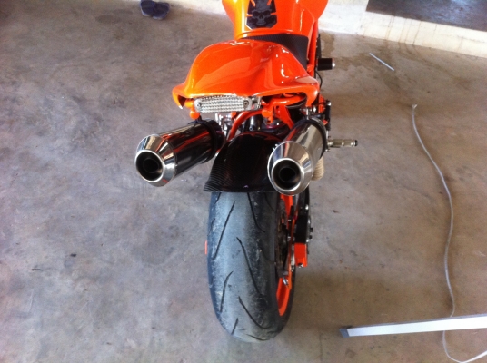 ขายด่วน DUCATI 900. CC.  โมแล้ว