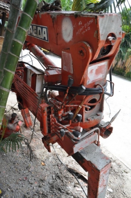 ขาย เครน MAEDA2ตัน JAPAN สภาพสวยเดิมจากญี่ปุ่น 65,000เท่านั้น!!