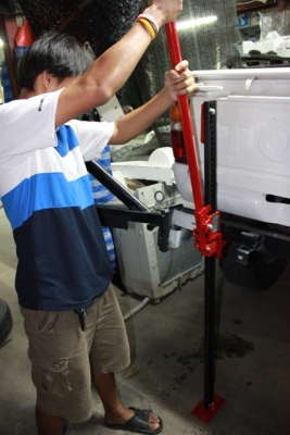 ขาย HI LIFE JACK  60 นิ้ว Snatch Block และ Shackles (สเก็น)