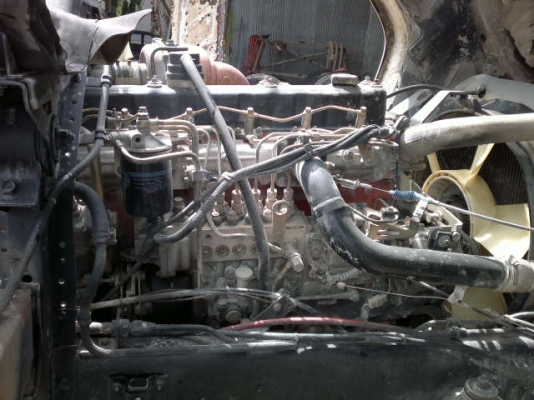 รถอิซูซุ 10 ล้อดั้ม  FXZ 270 แรงม้า ปี 47  ( ขายแม่ลูก )  สนใจติดต่อ 081 - 6079515