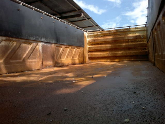 รถอิซูซุ 10 ล้อดั้ม  FXZ 270 แรงม้า ปี 47  ( ขายแม่ลูก )  สนใจติดต่อ 081 - 6079515