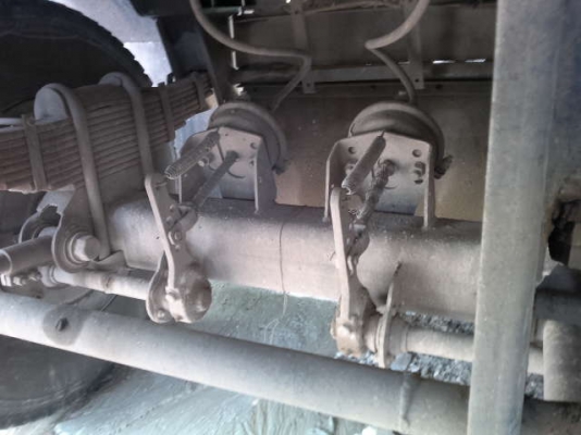 รถอิซูซุ 10 ล้อดั้ม  FXZ 270 แรงม้า ปี 47  ( ขายแม่ลูก )  สนใจติดต่อ 081 - 6079515