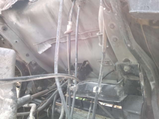 รถอิซูซุ 10 ล้อดั้ม  FXZ 270 แรงม้า ปี 47  ( ขายแม่ลูก )  สนใจติดต่อ 081 - 6079515