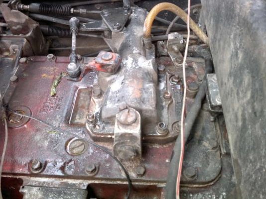 รถอิซูซุ 10 ล้อดั้ม  FXZ 270 แรงม้า ปี 47  ( ขายแม่ลูก )  สนใจติดต่อ 081 - 6079515