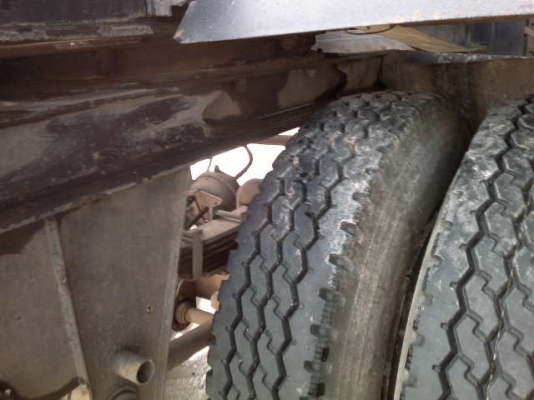 รถอิซูซุ 10 ล้อดั้ม  FXZ 270 แรงม้า ปี 47  ( ขายแม่ลูก )  สนใจติดต่อ 081 - 6079515