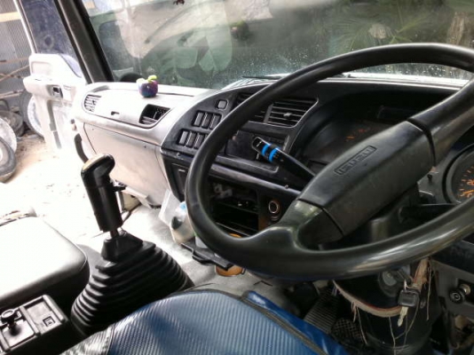 รถอิซูซุ 10 ล้อดั้ม  FXZ 270 แรงม้า ปี 47  ( ขายแม่ลูก )  สนใจติดต่อ 081 - 6079515