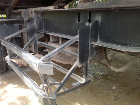 รถอิซูซุ 10 ล้อดั้ม  FXZ 270 แรงม้า ปี 47  ( ขายแม่ลูก )  สนใจติดต่อ 081 - 6079515