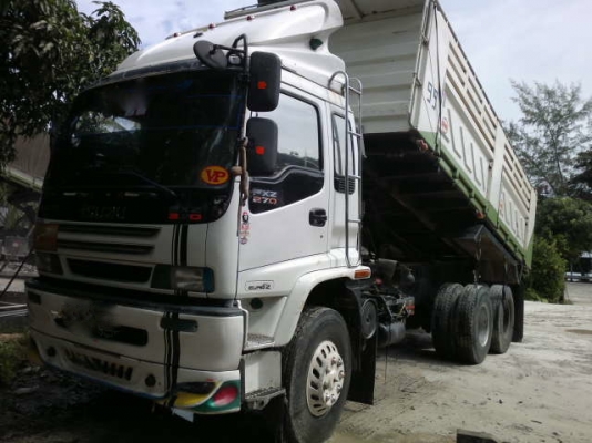 รถอิซูซุ 10 ล้อดั้ม  FXZ 270 แรงม้า ปี 47  ( ขายแม่ลูก )  สนใจติดต่อ 081 - 6079515