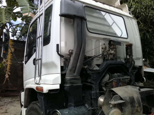 รถอิซูซุ 10 ล้อดั้ม  FXZ 270 แรงม้า ปี 47  ( ขายแม่ลูก )  สนใจติดต่อ 081 - 6079515