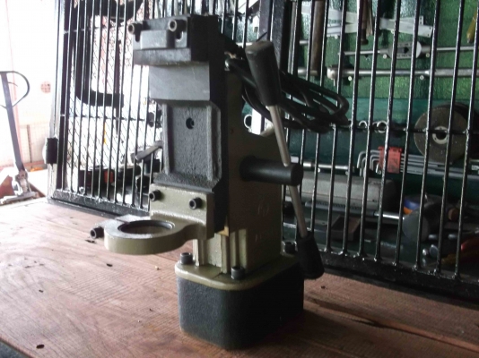 แท่นสว่าน แม่เหล็กไฟฟ้า ไม่ไฟ่ซะทีลดเหลือ 7,000