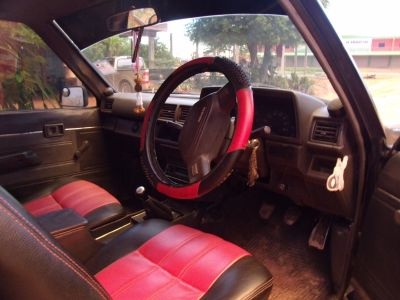 รถกระบะ TOYOTA  ฮีโร่ 4  ประตู  เครื่อง 2L  ตัวถัง LN56  ลดราคาเหลือ  100000