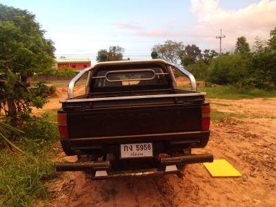 รถกระบะ TOYOTA  ฮีโร่ 4  ประตู  เครื่อง 2L  ตัวถัง LN56  ลดราคาเหลือ  100000